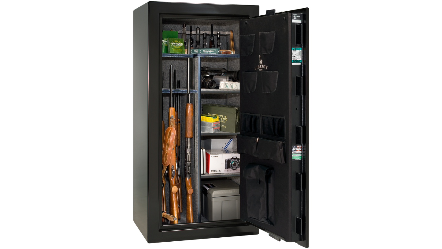 Colonial 23 Black Gloss - Open Interior